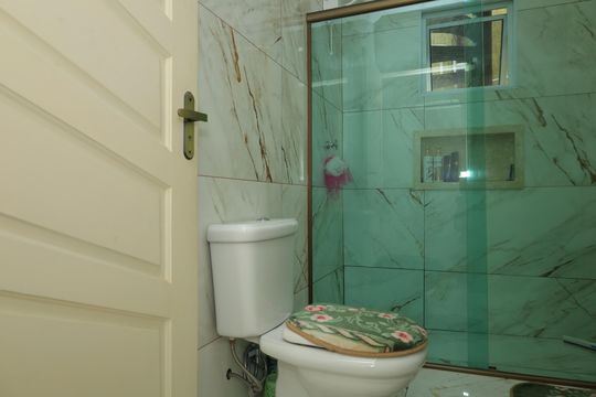 Banheiro 1 de casa à venda com 4 quartos, 186m² em Vila Chabilandia, São Paulo