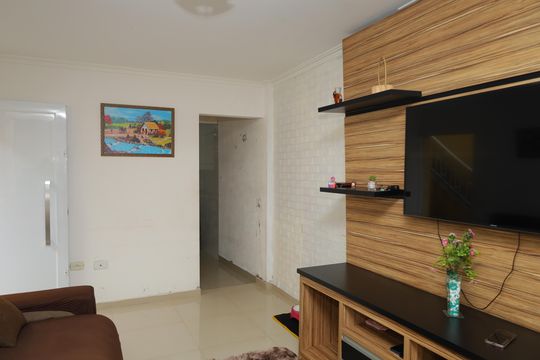 Sala de casa à venda com 4 quartos, 186m² em Vila Chabilandia, São Paulo