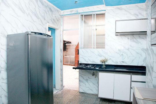 Cozinha de apartamento para alugar com 3 quartos, 150m² em Bom Fim, Porto Alegre
