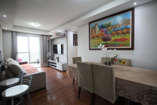 Sala de apartamento à venda com 3 quartos, 78m² em Chácara Agrindus, Taboão da Serra