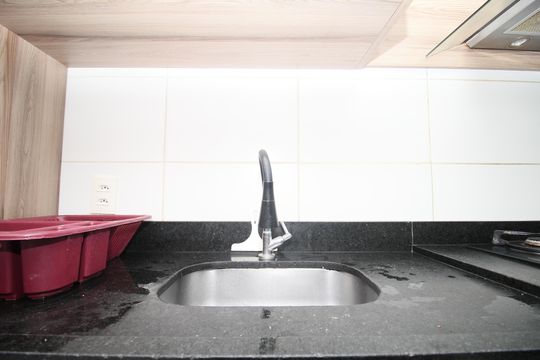 Cozinha de apartamento à venda com 3 quartos, 78m² em Chácara Agrindus, Taboão da Serra