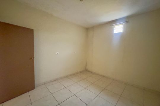 Quarto 1 casa 2 de casa à venda com 6 quartos, 286m² em Jardim dos Pimentas, Guarulhos