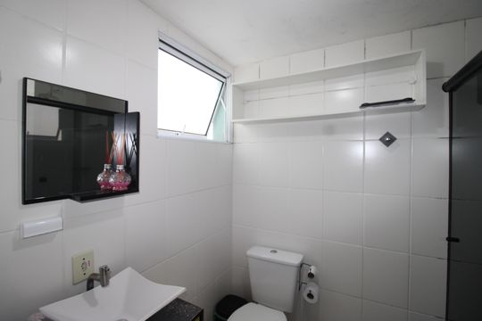 Banheiro de apartamento à venda com 2 quartos, 53m² em Jardim Brasilia, São Paulo
