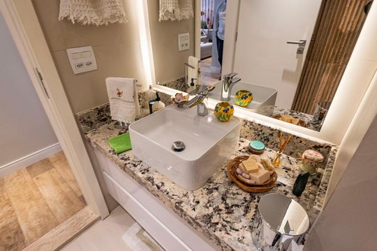 Banheiro de apartamento para alugar com 2 quartos, 105m² em Pinheiros, São Paulo
