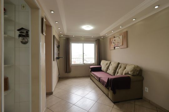 Sala de apartamento à venda com 2 quartos, 52m² em Parque Erasmo Assunção, Santo André