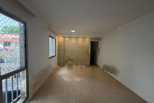 Apartamento à venda com 2 quartos, 78m² em Vila Marari, São Paulo
