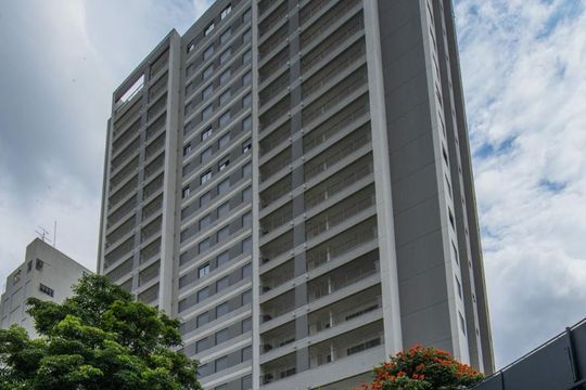 Fachada de apartamento à venda com 2 quartos, 60m² em Chácara Santo Antônio (zona Sul), São Paulo