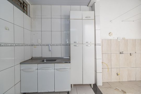 Cozinha de casa para alugar com 2 quartos, 79m² em Santa Monica, Belo Horizonte