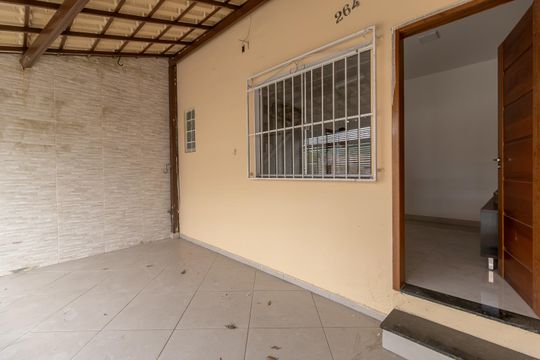 Garagem de casa para alugar com 2 quartos, 79m² em Santa Monica, Belo Horizonte