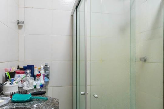 Banheiro de apartamento à venda com 2 quartos, 64m² em Vila Isabel, Rio de Janeiro