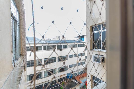 Vista de apartamento à venda com 2 quartos, 64m² em Vila Isabel, Rio de Janeiro
