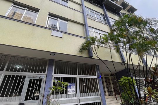 Fachada de apartamento à venda com 2 quartos, 64m² em Vila Isabel, Rio de Janeiro