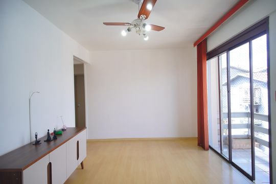 sala de apartamento para alugar com 2 quartos, 68m² em Ouro Branco, Novo Hamburgo