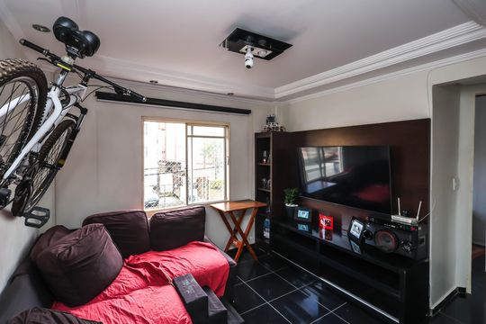 Apartamento à venda com 2 quartos, 45m² em Vila Heliopolis, São Paulo