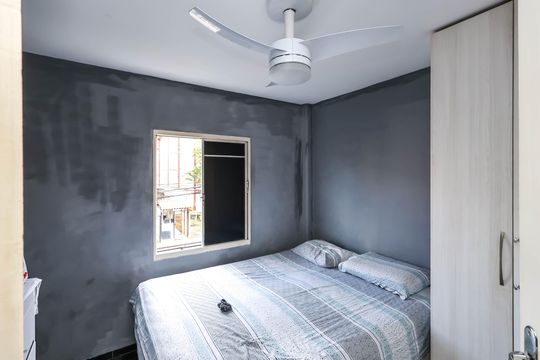 Quarto 1 de apartamento à venda com 2 quartos, 45m² em Vila Heliopolis, São Paulo