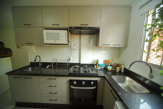 Cozinha  de apartamento à venda com 2 quartos, 45m² em Vila Vianas, São Bernardo do Campo