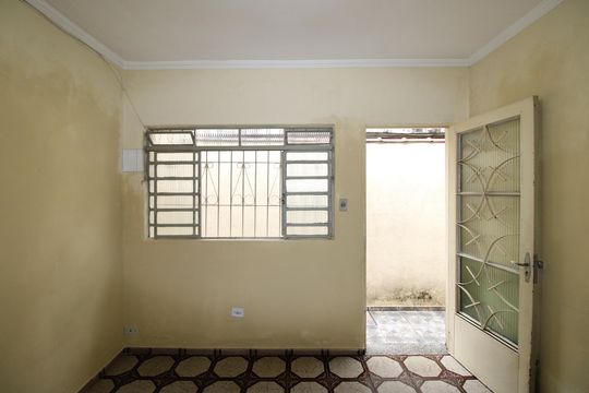 Sala de casa para alugar com 4 quartos, 205m² em Parque Santa Rita, São Paulo