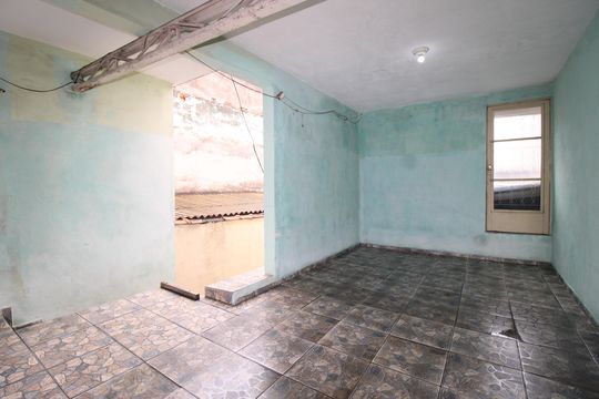 Garagem de casa para alugar com 4 quartos, 205m² em Parque Santa Rita, São Paulo