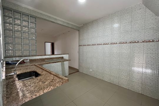 Casa para alugar com 1 quarto, 102m² em Jardim Vista Alegre, São Paulo