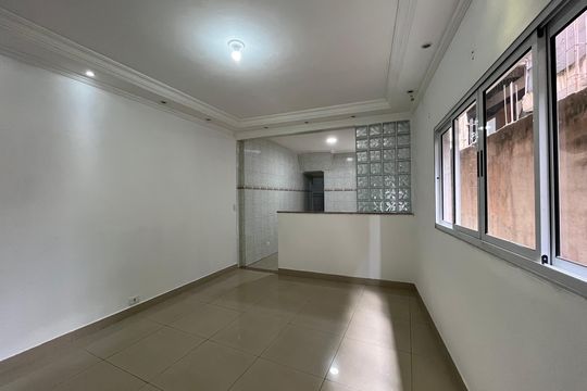 Sala de casa para alugar com 1 quarto, 102m² em Jardim Vista Alegre, São Paulo