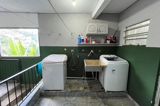 Área de serviço de casa para alugar com 1 quarto, 102m² em Jardim Vista Alegre, São Paulo