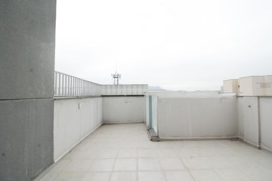 Cobertura de casa à venda com 1 quarto, 80m² em Vila Mangalot, São Paulo