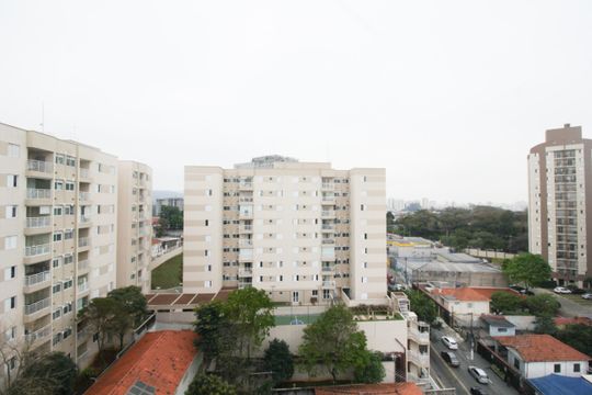 Quarto de casa para alugar com 1 quarto, 80m² em Vila Mangalot, São Paulo