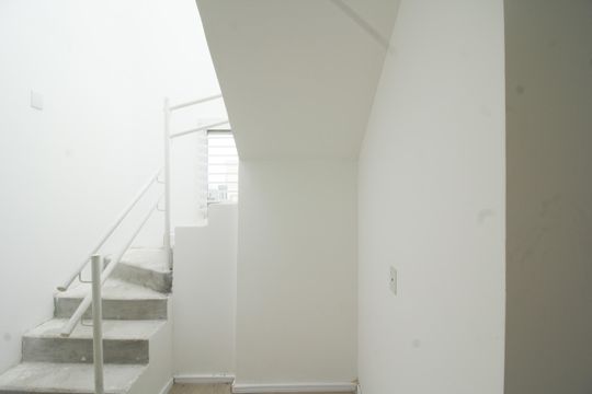 Sala e cozinha de casa para alugar com 1 quarto, 80m² em Vila Mangalot, São Paulo