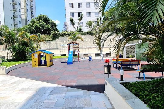 Área externa de apartamento à venda com 2 quartos, 52m² em Vila Campestre, São Paulo