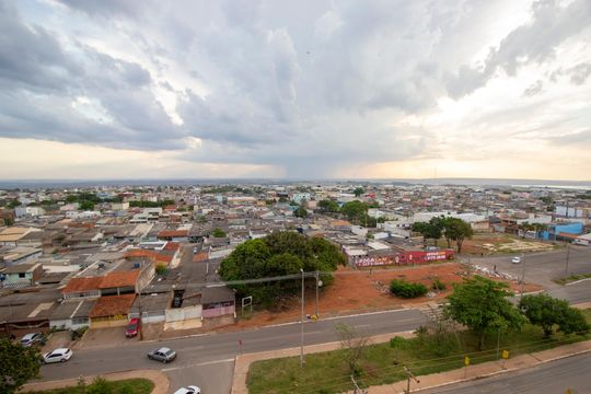 Apartamento para alugar com 2 quartos, 45m² em Qno 10, Brasília