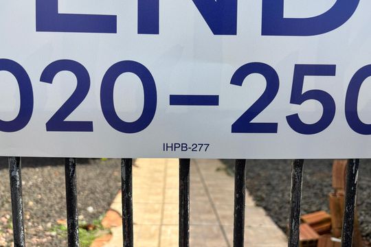 Placa de casa à venda com 2 quartos, 56m² em Santa Tereza, Porto Alegre