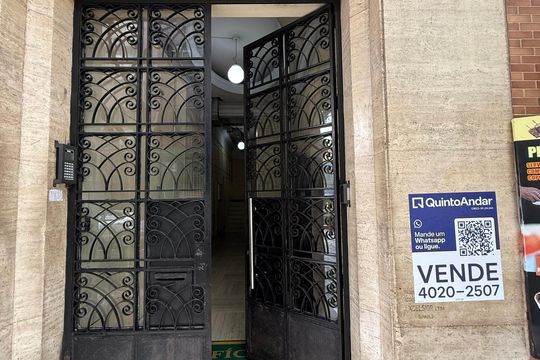 Fachada de apartamento à venda com 1 quarto, 56m² em Santa Ifigênia, São Paulo