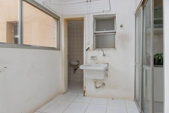 Área de serviço de apartamento à venda com 2 quartos, 92m² em Campo Belo, São Paulo