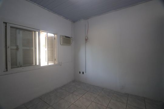 Quarto 2 de casa para alugar com 2 quartos, 42m² em Vila Imbui, Cachoeirinha