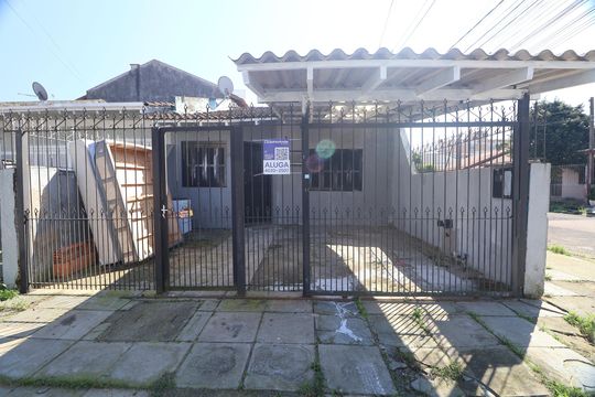 Fachada de casa para alugar com 2 quartos, 42m² em Vila Imbui, Cachoeirinha