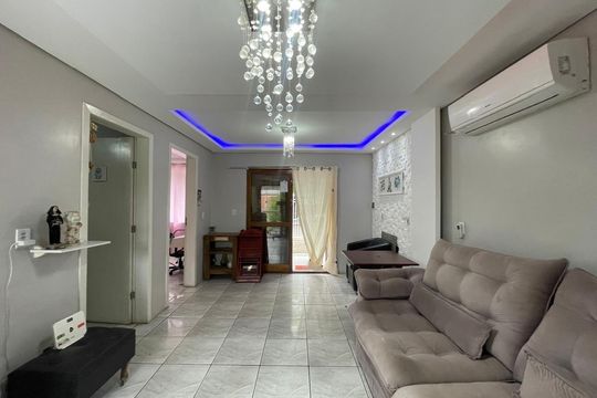 Casa para alugar com 2 quartos, 70m² em São Jorge, Novo Hamburgo