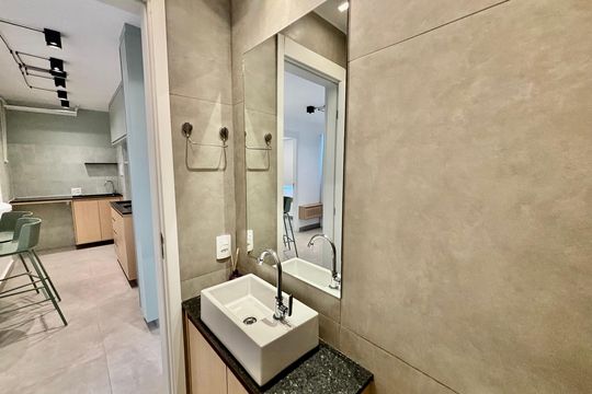 Banheiro de apartamento à venda com 2 quartos, 33m² em Vila Silvia, São Paulo
