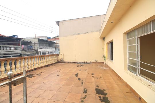 Varanda de casa à venda com 3 quartos, 168m² em Parque Brasil, São Paulo