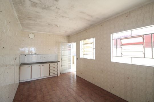 Cozinha de casa à venda com 3 quartos, 168m² em Parque Brasil, São Paulo