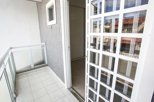 Varanda de casa de condomínio para alugar com 2 quartos, 123m² em Taquara, Rio de Janeiro