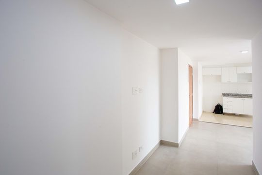 Sala de apartamento para alugar com 2 quartos, 44m² em Vila Maria Leonor, Diadema