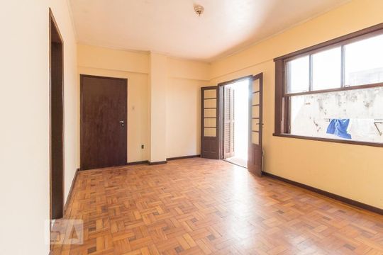 Apartamento para alugar com 3 quartos, 100m² em Floresta, Porto Alegre
