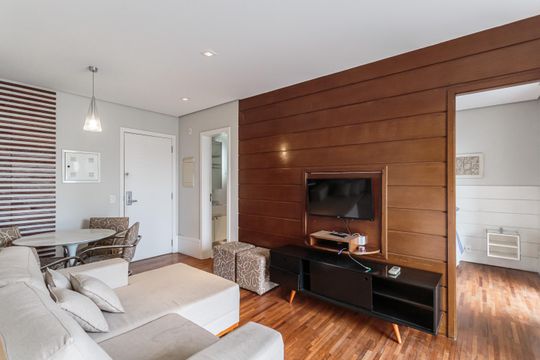 Sala de apartamento para alugar com 1 quarto, 48m² em Vila Nova Conceição, São Paulo