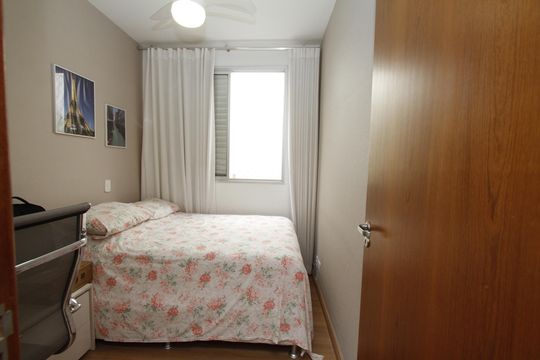 Quarto 1 de apartamento à venda com 4 quartos, 179m² em Alto Barroca, Belo Horizonte