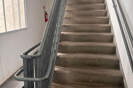 Área externa de apartamento à venda com 2 quartos, 42m² em Estância Velha, Canoas
