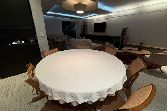 Sala de apartamento à venda com 2 quartos, 132m² em Vila Mariana, São Paulo