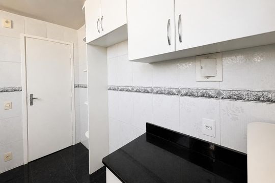 Cozinha de apartamento para alugar com 2 quartos, 72m² em Ouro Preto, Belo Horizonte