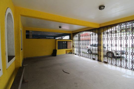 Garagem de casa para alugar com 3 quartos, 207m² em Vila Sonia, São Paulo