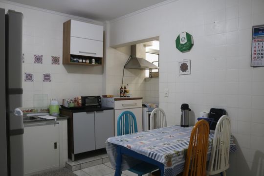 Cozinha de apartamento à venda com 3 quartos, 120m² em Pompeia, São Paulo