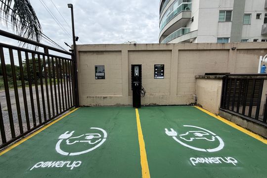 Área comum de apartamento à venda com 2 quartos, 65m² em Barra Olímpica, Rio de Janeiro